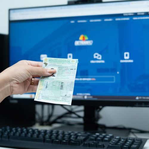 Carteira de Habilitação de pessoas que vieram à óbito devem ser bloqueadas por familiares