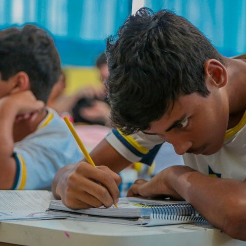 Rondônia reduz abandono escolar e melhora indicadores do ensino médio, aponta Censo Escolar 2025