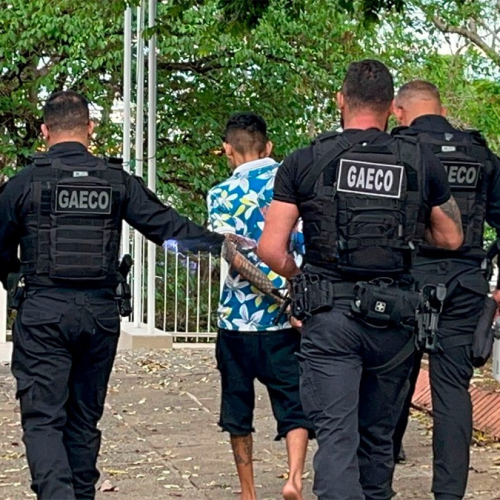Megaoperação da Polícia Civil mira facção responsável por ataques contra policiais, ônibus e repartições públicas