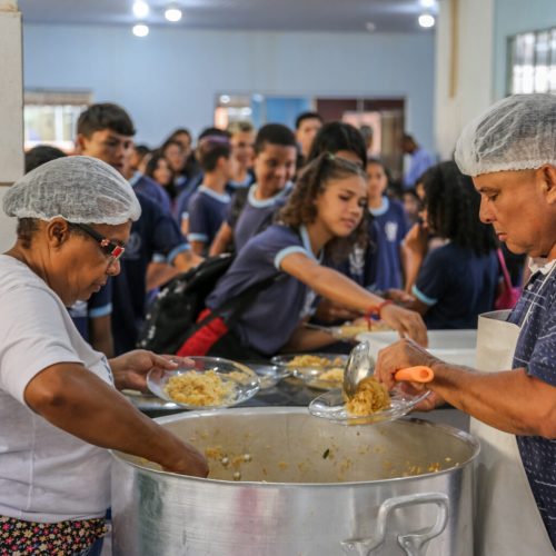 Seduc abre vagas em novo processo seletivo do ”Programa Amigo Voluntário do Educando”