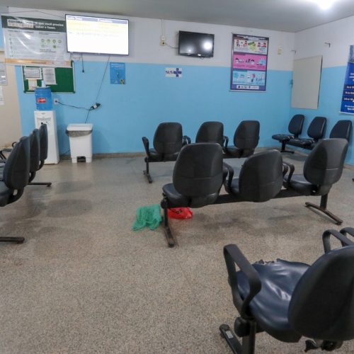 Mãe é presa por permitir relação da filha de 12 anos com homem de 28
