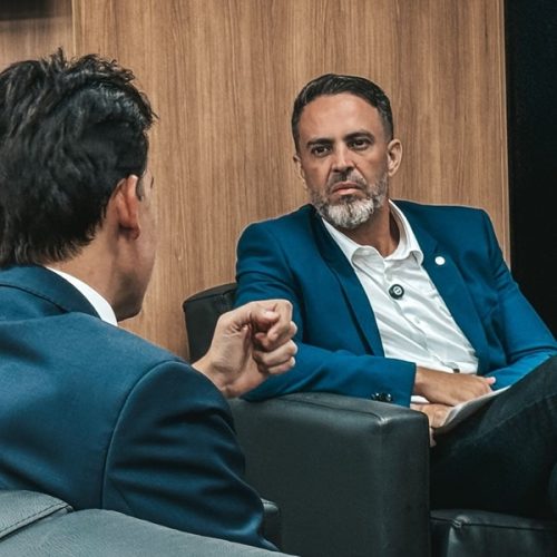 Léo Moraes busca alternativas para voos mais baratos com ministro dos Portos e Aeroportos