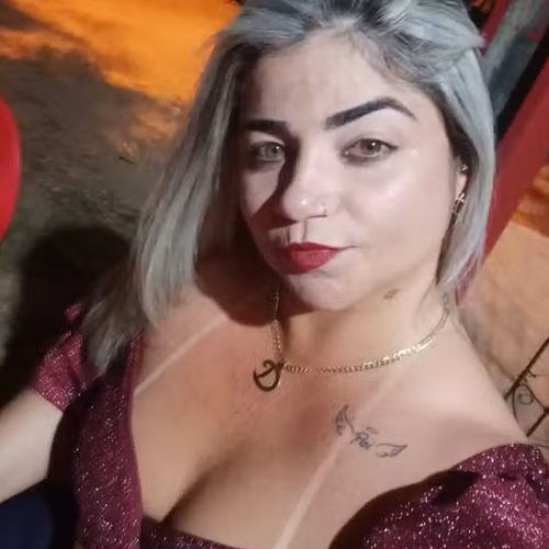 Mulher é morta a tiros após ser perseguida por moto em Rondônia