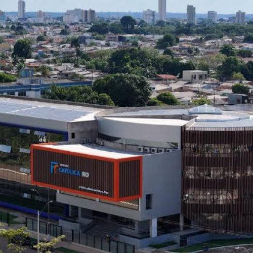Faculdade Católica de Rondônia passa a cobrar uso de espaços institucionais, incluindo colação de grau