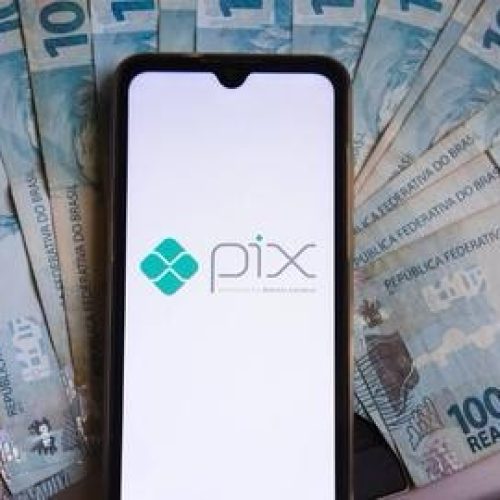 Governo revoga fiscalização do Pix sobre movimentações financeiras