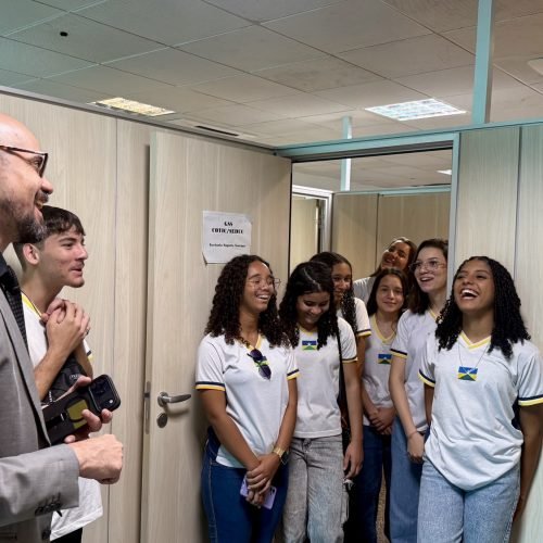 Seduc recebe estudantes de São Felipe D’Oeste durante programação do Projeto Conhecendo Nossa Capital