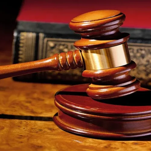 Plano de saúde é condenado a pagar reembolso e danos morais a família de criança com autismo