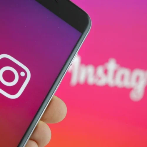Governo muda classificação indicativa do Instagram para 16 anos de idade