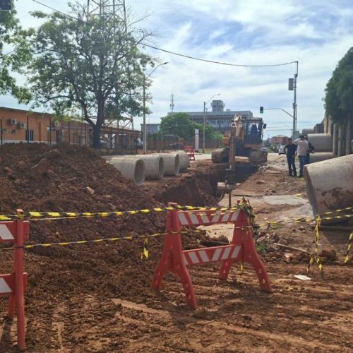 Obra de drenagem na avenida Pinheiro Machado entra na fase final em Porto Velho