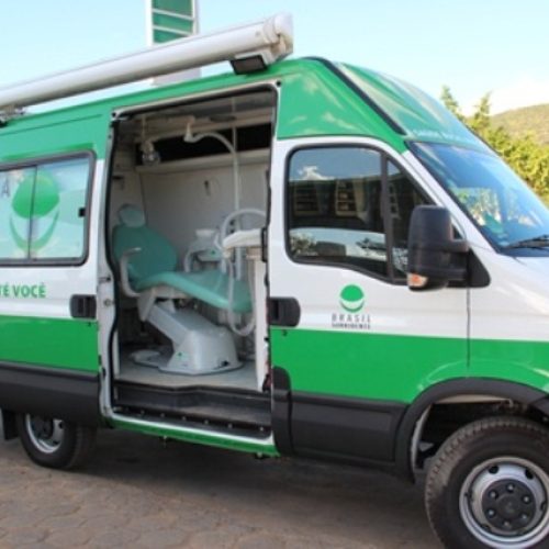 Rondônia recebe reforço na saúde bucal com cinco novas Unidades Odontológicas Móveis