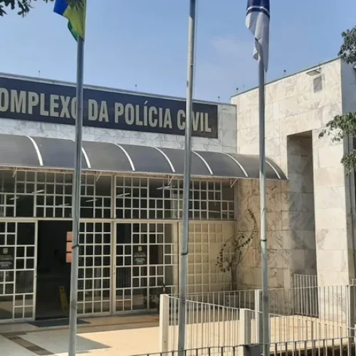 Criança morre afogada e polícia investiga suposta negligência em Porto Velho